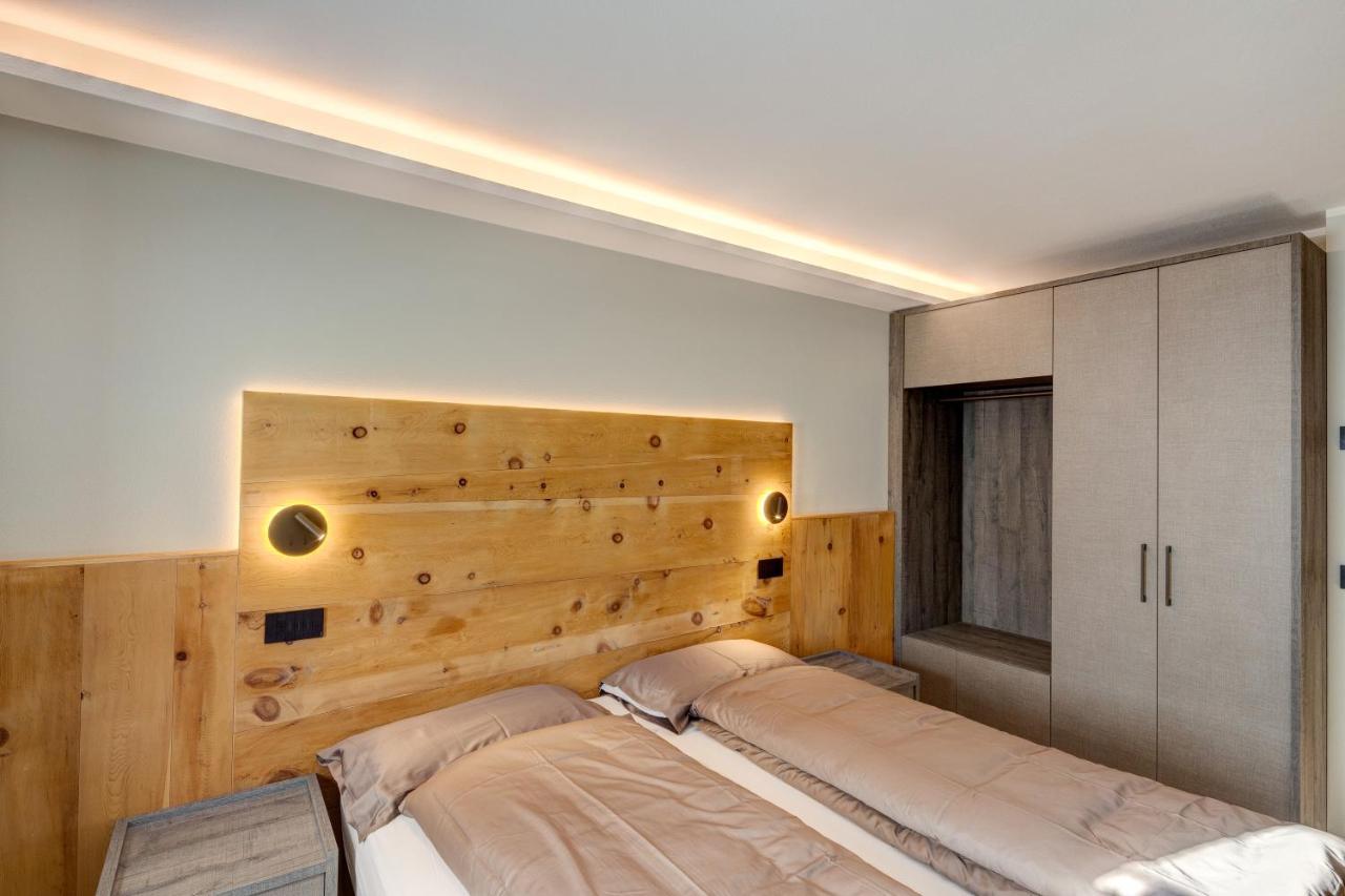 Snow Mountain Planet Suite House Livigno Bagian luar foto