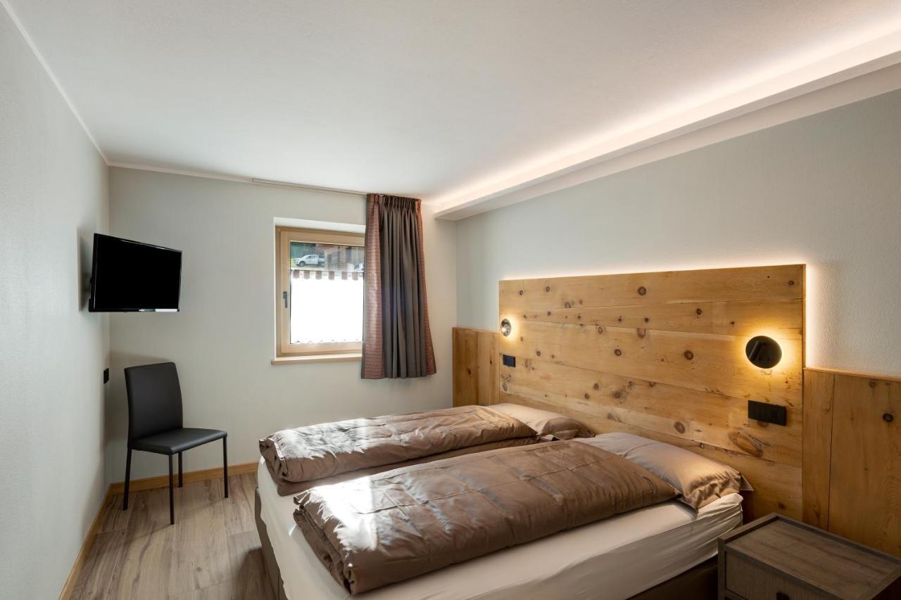 Snow Mountain Planet Suite House Livigno Bagian luar foto
