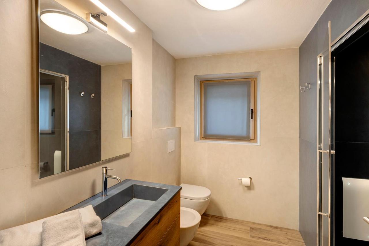 Snow Mountain Planet Suite House Livigno Bagian luar foto