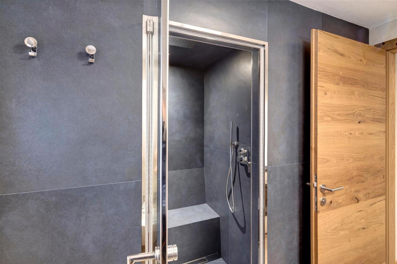 Snow Mountain Planet Suite House Livigno Bagian luar foto