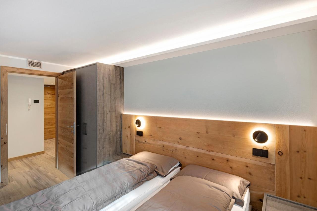 Snow Mountain Planet Suite House Livigno Bagian luar foto